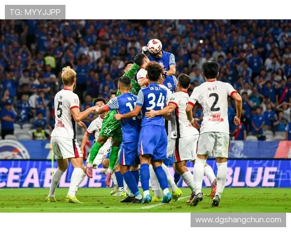 最新足球明星晋级名单揭晓引发热议球迷期待精彩赛事来临 最新足球明星晋级名单揭晓引发热议球迷期待精彩赛事来临