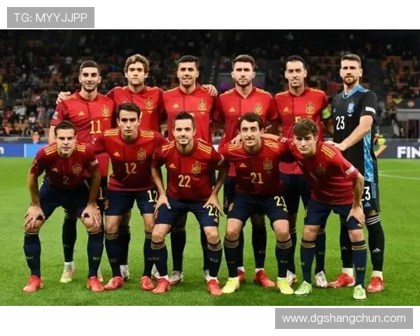 西班牙国家队在世界杯中的团队协作表现分析与点评